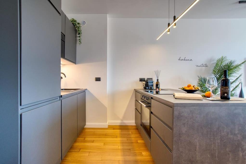 Italianflat - Canal Couture, Navigli Luxury Retreat ميلان المظهر الخارجي الصورة
