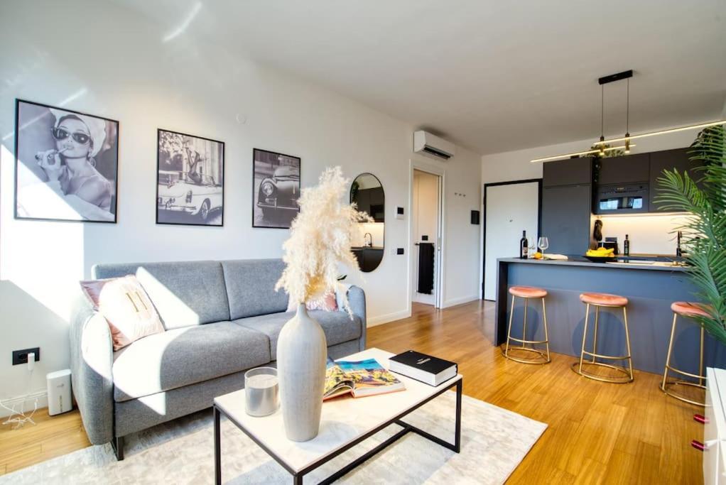 Italianflat - Canal Couture, Navigli Luxury Retreat ميلان المظهر الخارجي الصورة