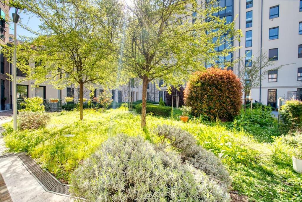 Italianflat - Canal Couture, Navigli Luxury Retreat ميلان المظهر الخارجي الصورة